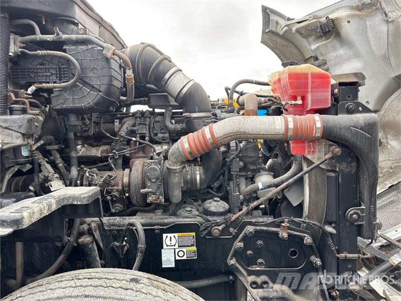 Kenworth T680 Sadulveokid