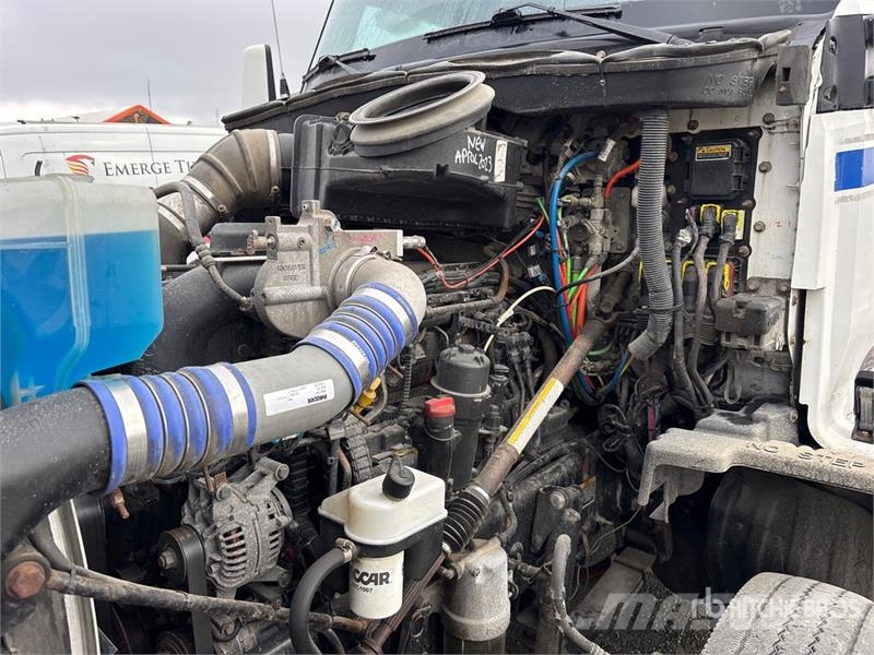 Kenworth T680 Sadulveokid