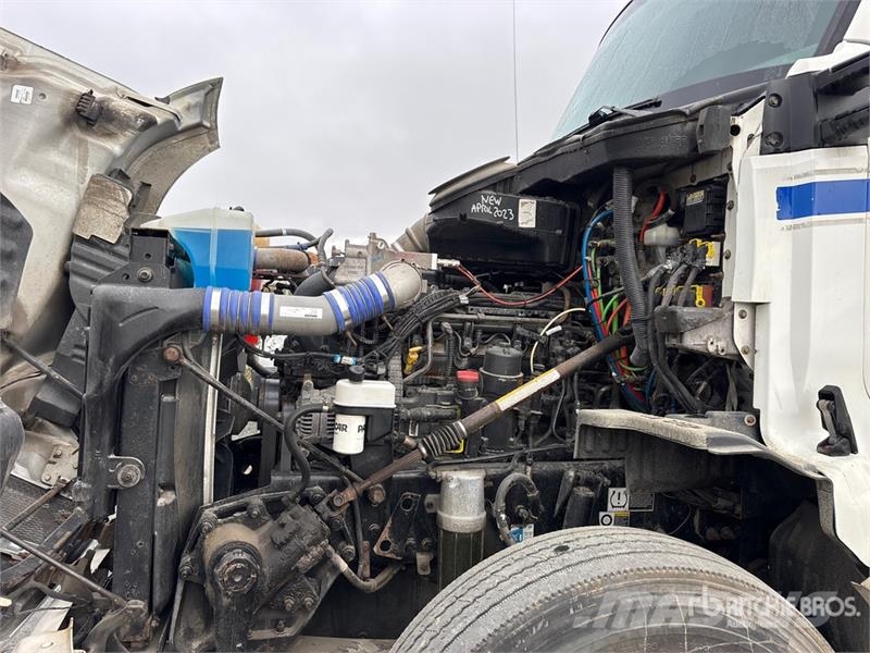 Kenworth T680 Sadulveokid