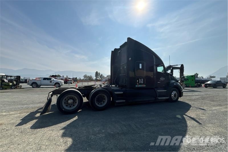 Kenworth T680 트랙터 유닛