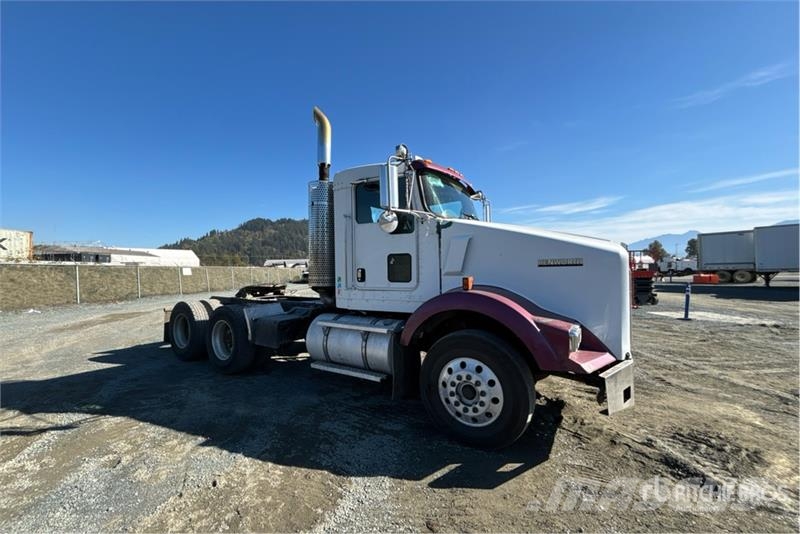 Kenworth T800 Седельные тягачи