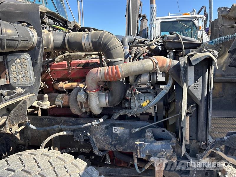 Kenworth T800 Autobasculanta