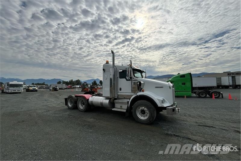 Kenworth T800 Trekkvogner