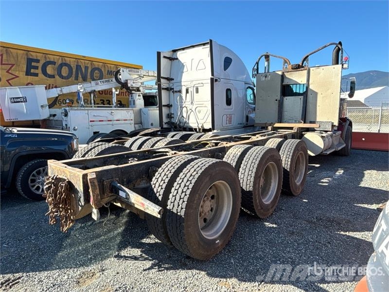 Kenworth T800 Cabins and interior