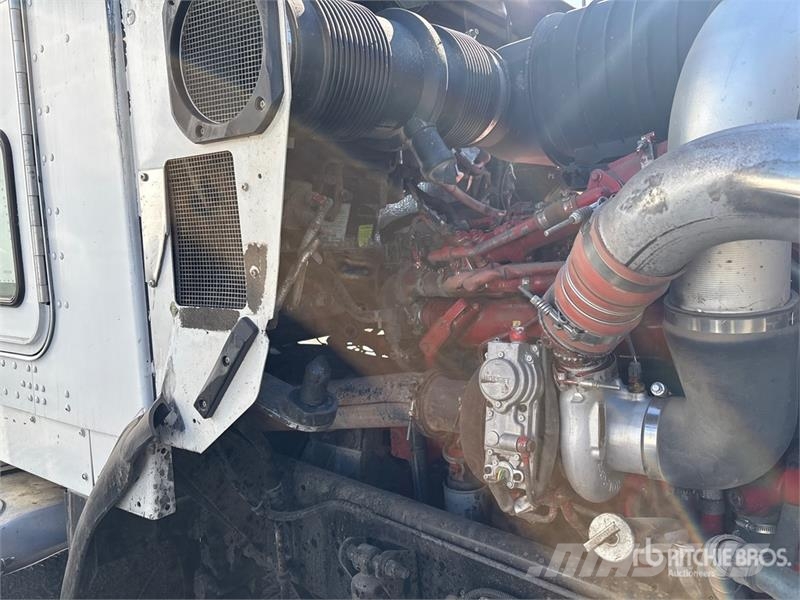 Kenworth T800 Седельные тягачи