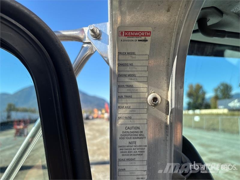 Kenworth T800 Седельные тягачи