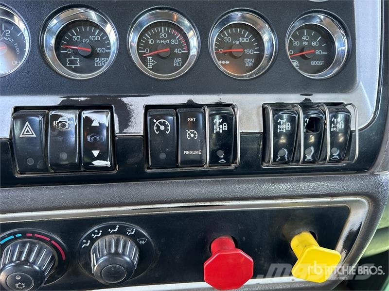 Kenworth T800 Лісовози