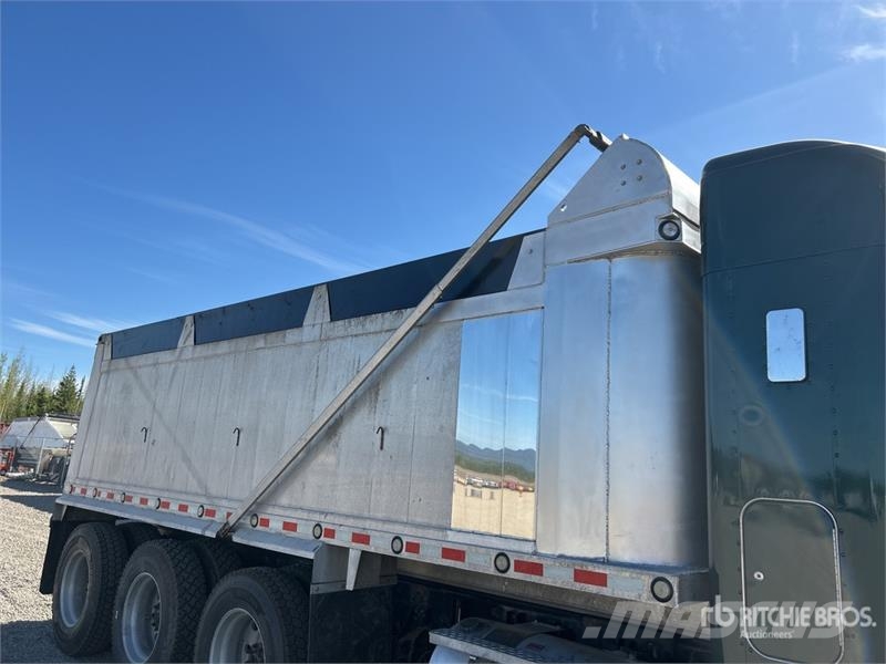 Kenworth T800 Lastbiler med tip