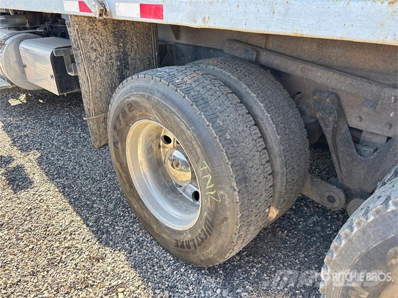 Kenworth T800 Autobasculanta