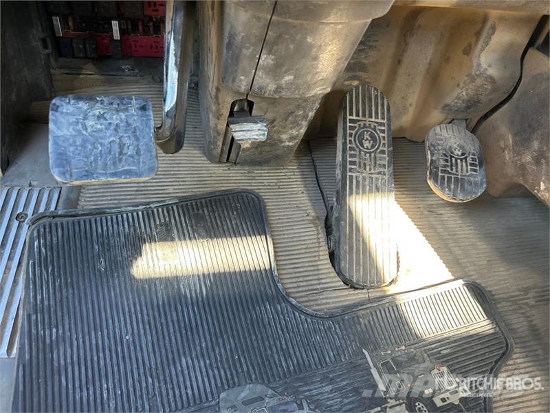 Kenworth T800 Tovornjaki za hlode