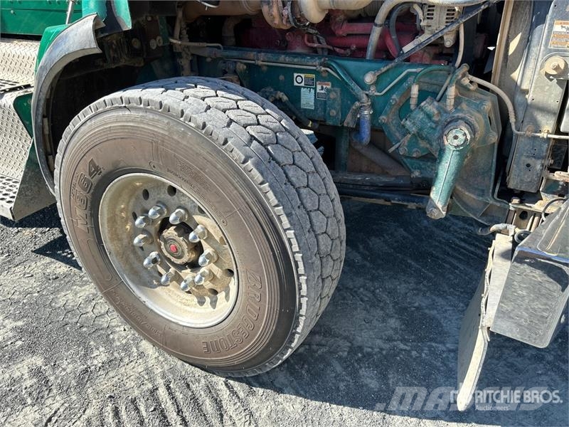 Kenworth T800 Tovornjaki za hlode