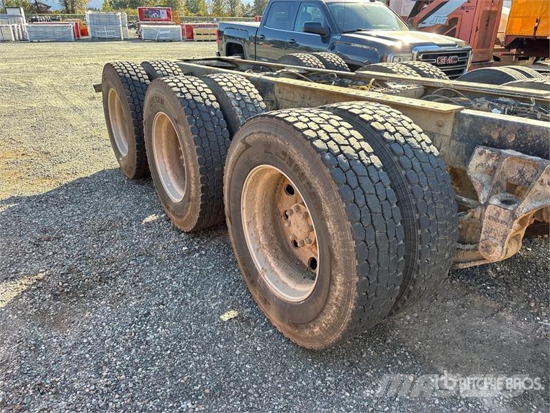 Kenworth T800 Cabins and interior