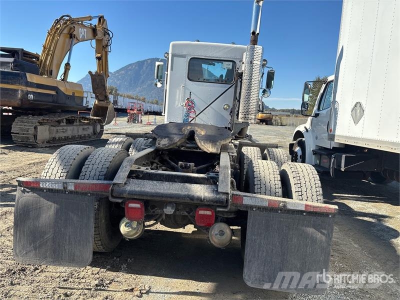 Kenworth T800 Седельные тягачи