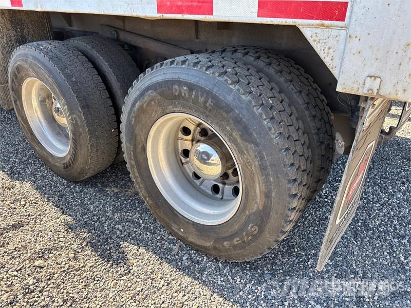 Kenworth T800 Autobasculanta