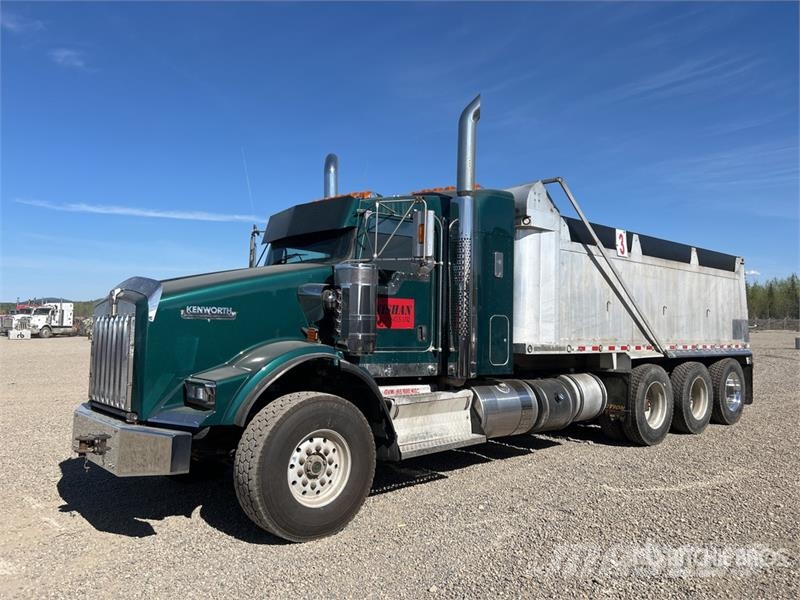 Kenworth T800 Lastbiler med tip