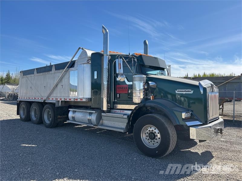 Kenworth T800 Lastbiler med tip