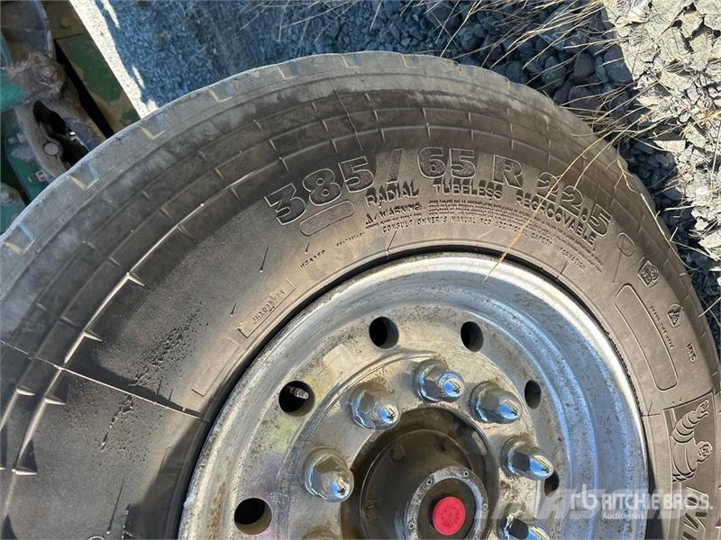 Kenworth T800 Лісовози