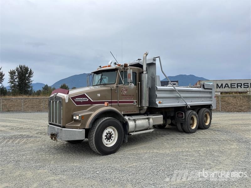 Kenworth T800 Pašizgāzējs