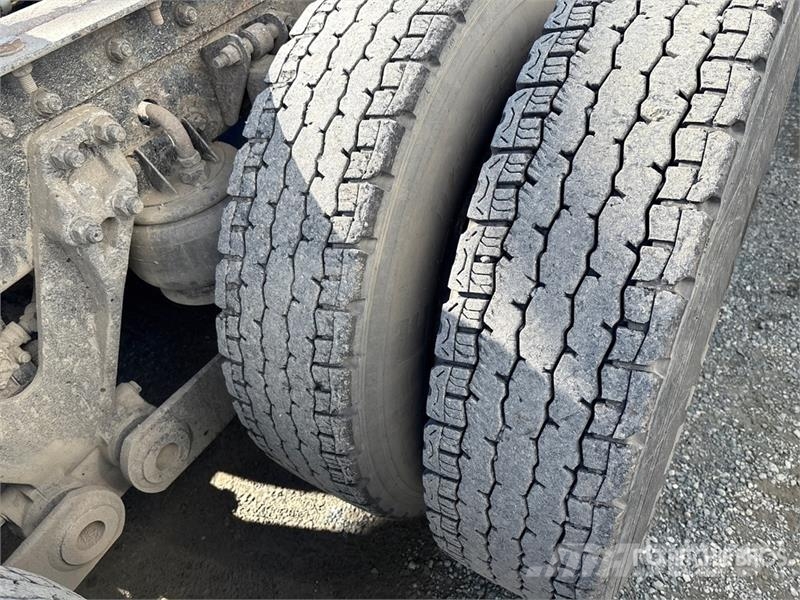 Kenworth T800 Седельные тягачи