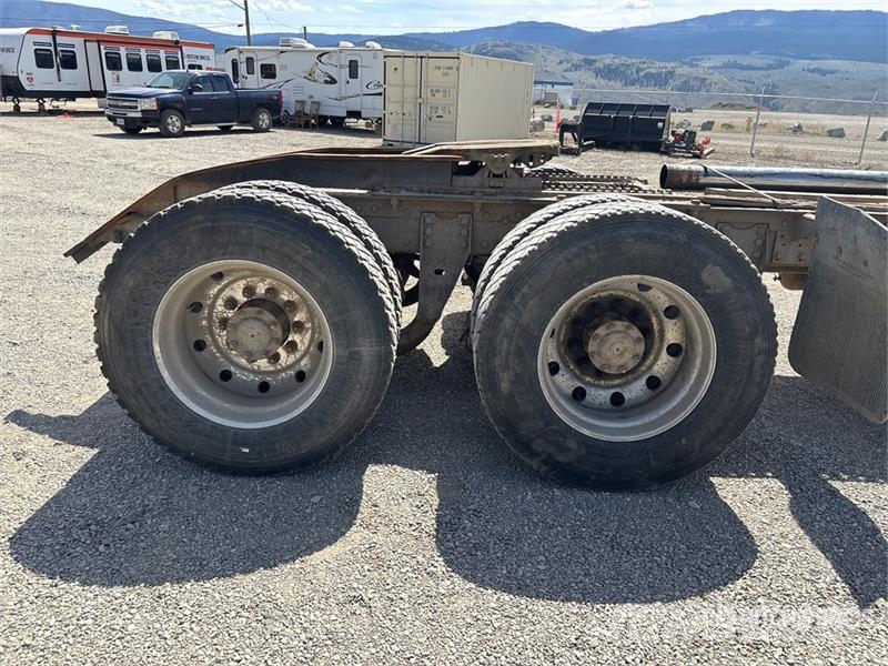 Kenworth T800 وحدات الجر