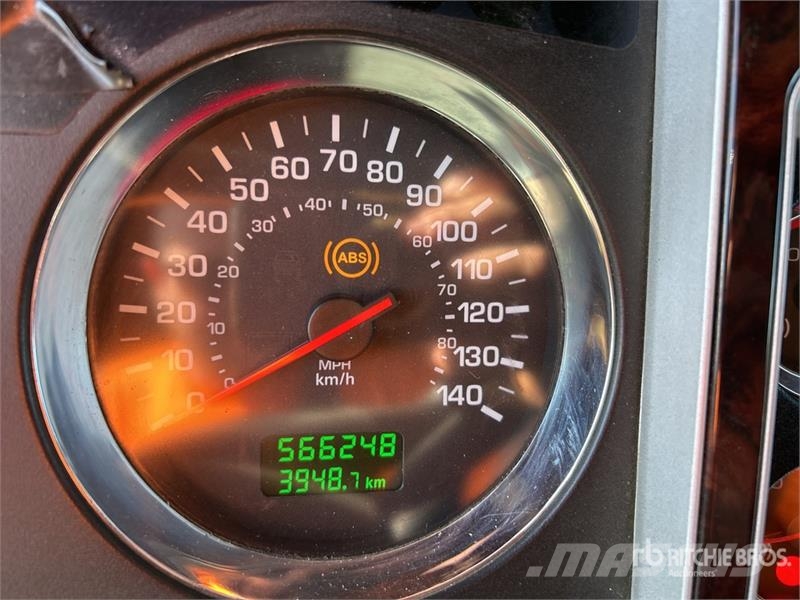 Kenworth T800 Lastbiler med tip