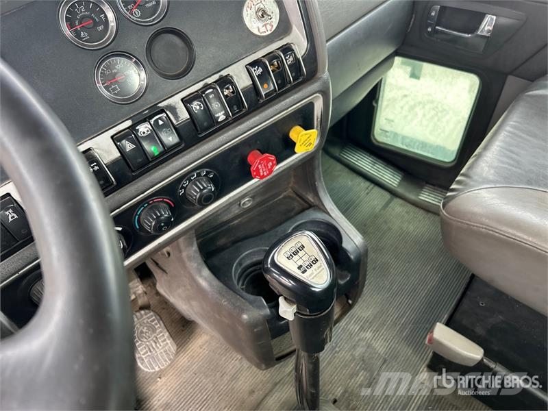 Kenworth T800 Traktorske jedinice