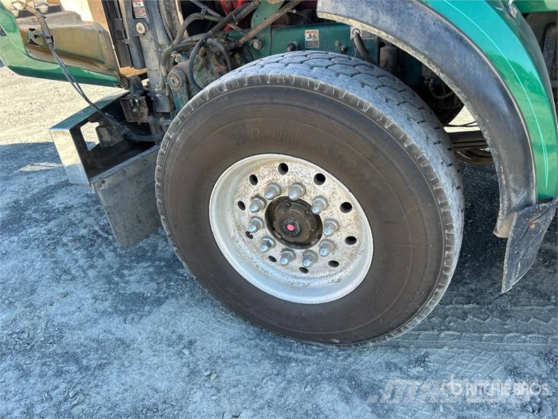Kenworth T800 Tovornjaki za hlode
