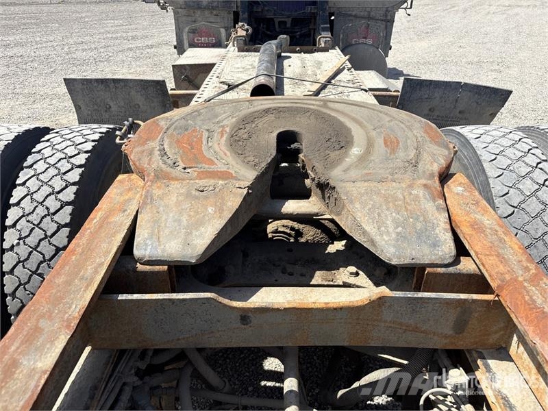 Kenworth T800 وحدات الجر