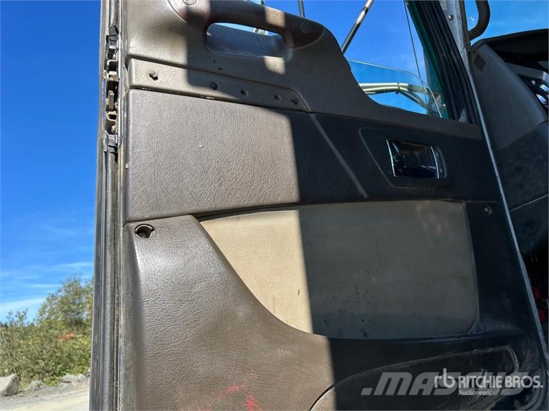 Kenworth T800 Лісовози