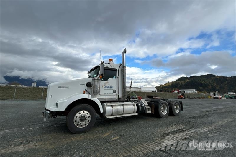 Kenworth T800 Sadulveokid