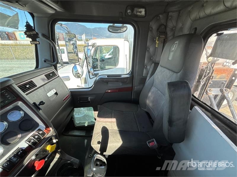 Kenworth T800 Седельные тягачи
