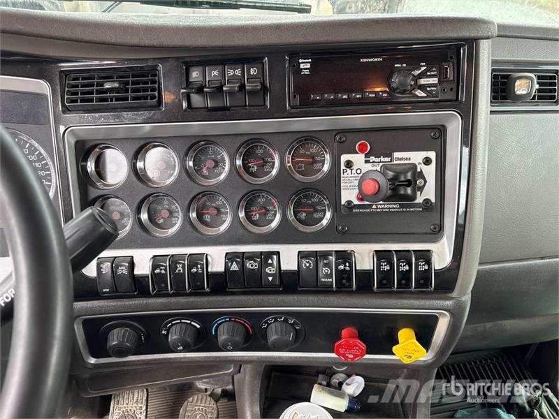 Kenworth T800 Sadulveokid