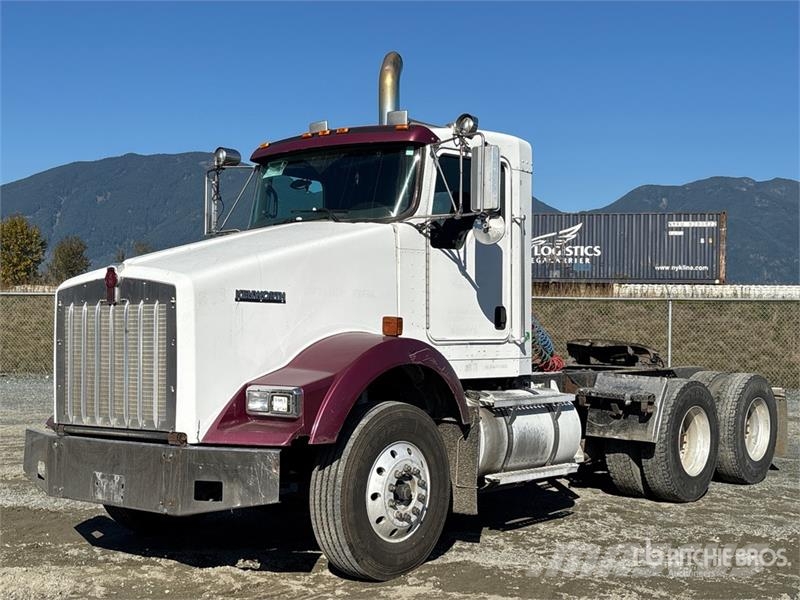 Kenworth T800 Седельные тягачи