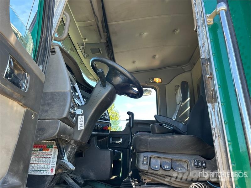 Kenworth T800 Лісовози