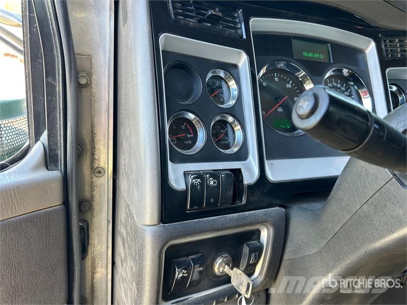 Kenworth T800 Лісовози
