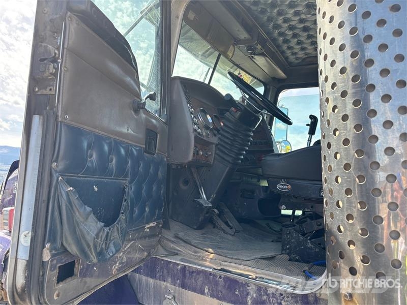 Kenworth T800 وحدات الجر