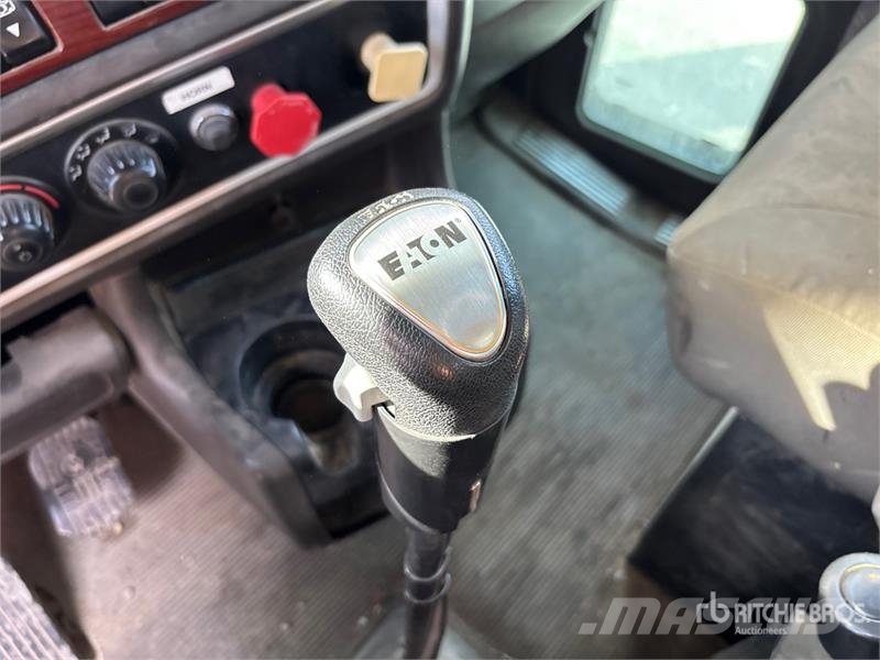 Kenworth T800 6x4 S/A Dump Truck Kipper