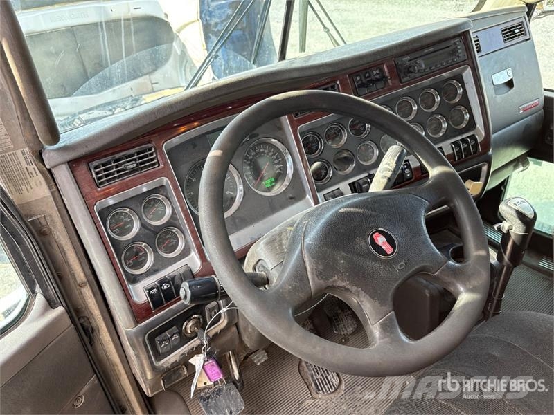 Kenworth T800 6x4 S/A Dump Truck Kipper