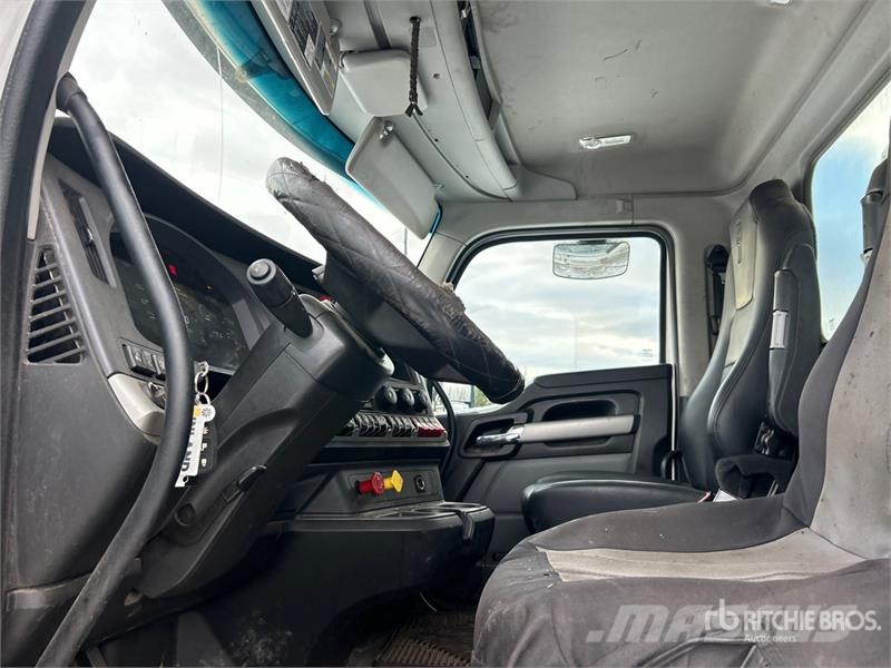 Kenworth T880 Lastbiler med tip