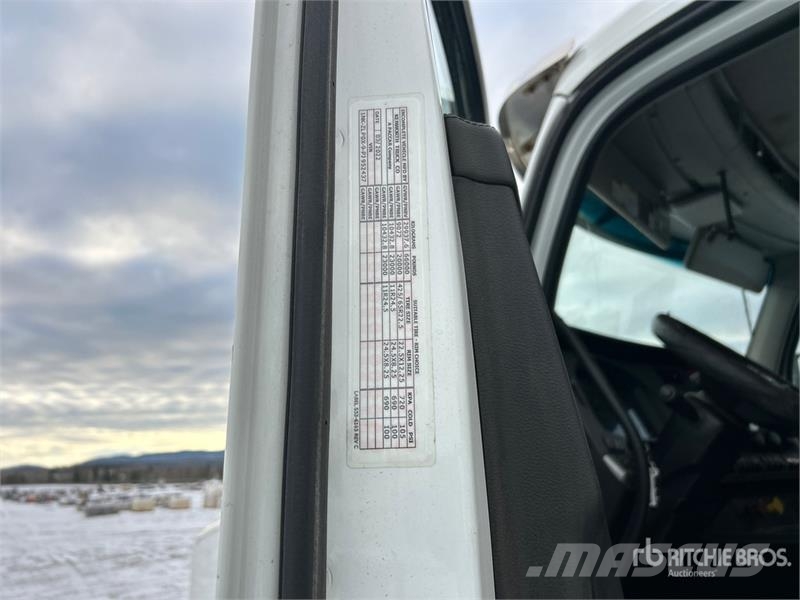 Kenworth T880 Lastbiler med tip
