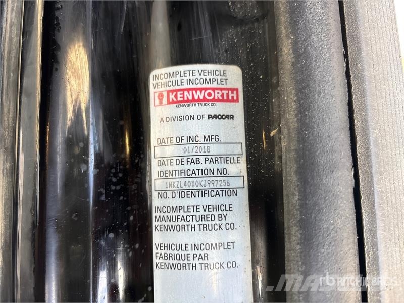 Kenworth T880 شاحنات قلابة