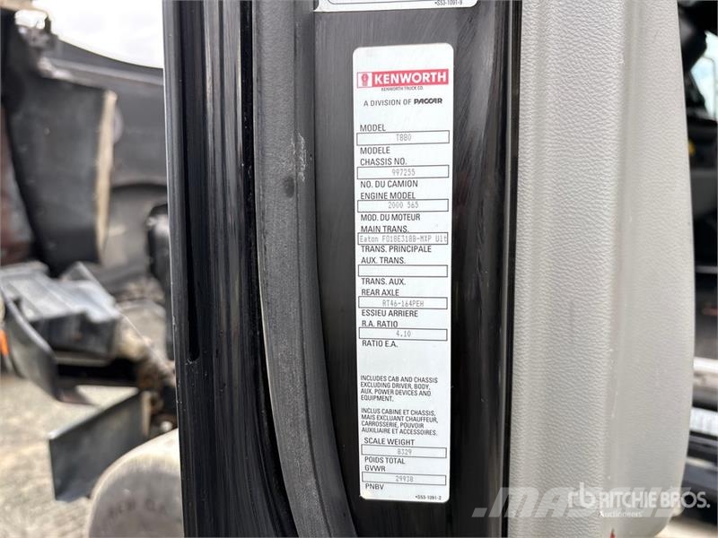 Kenworth T880 Savivarčių priekabų vilkikai