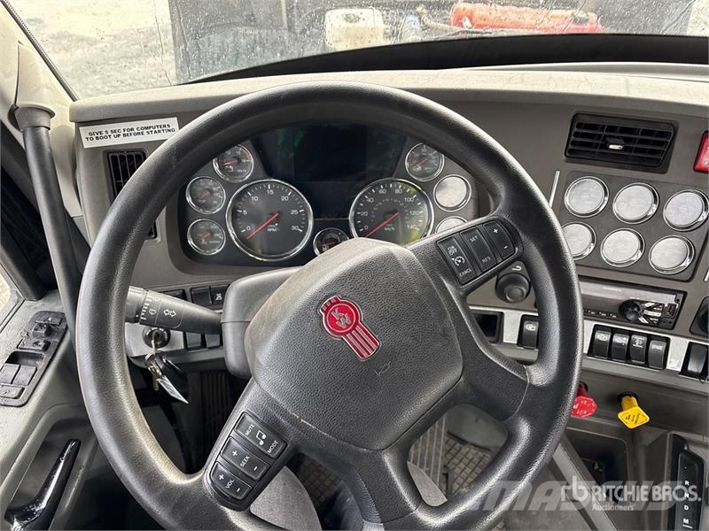 Kenworth T880 Sadulveokid