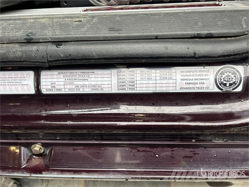 Kenworth T880 Tractor Units
