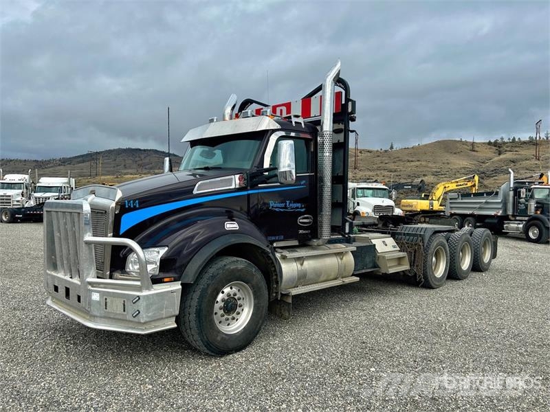Kenworth T880 牵引车