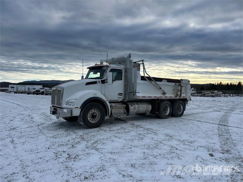 Kenworth T880 Lastbiler med tip