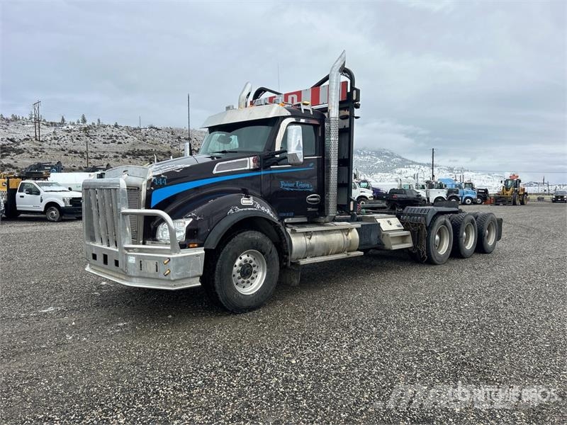 Kenworth T880 Tractor Units