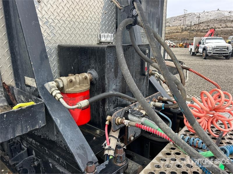 Kenworth T880 Tractor Units