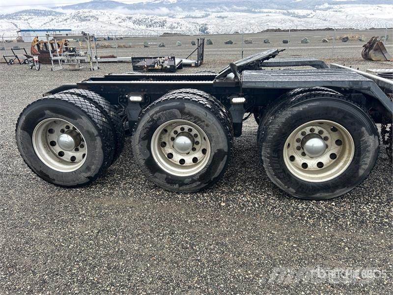 Kenworth T880 Tractor Units
