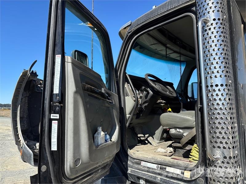 Kenworth T880 Kiperi kamioni
